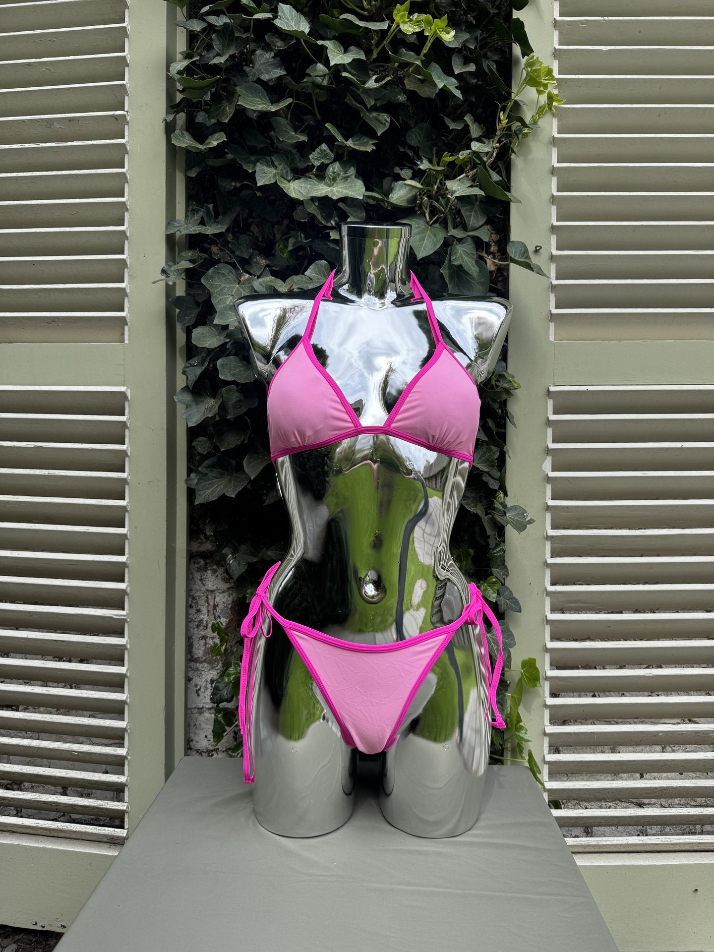 Triangle Bikini Contrast Trim Pink