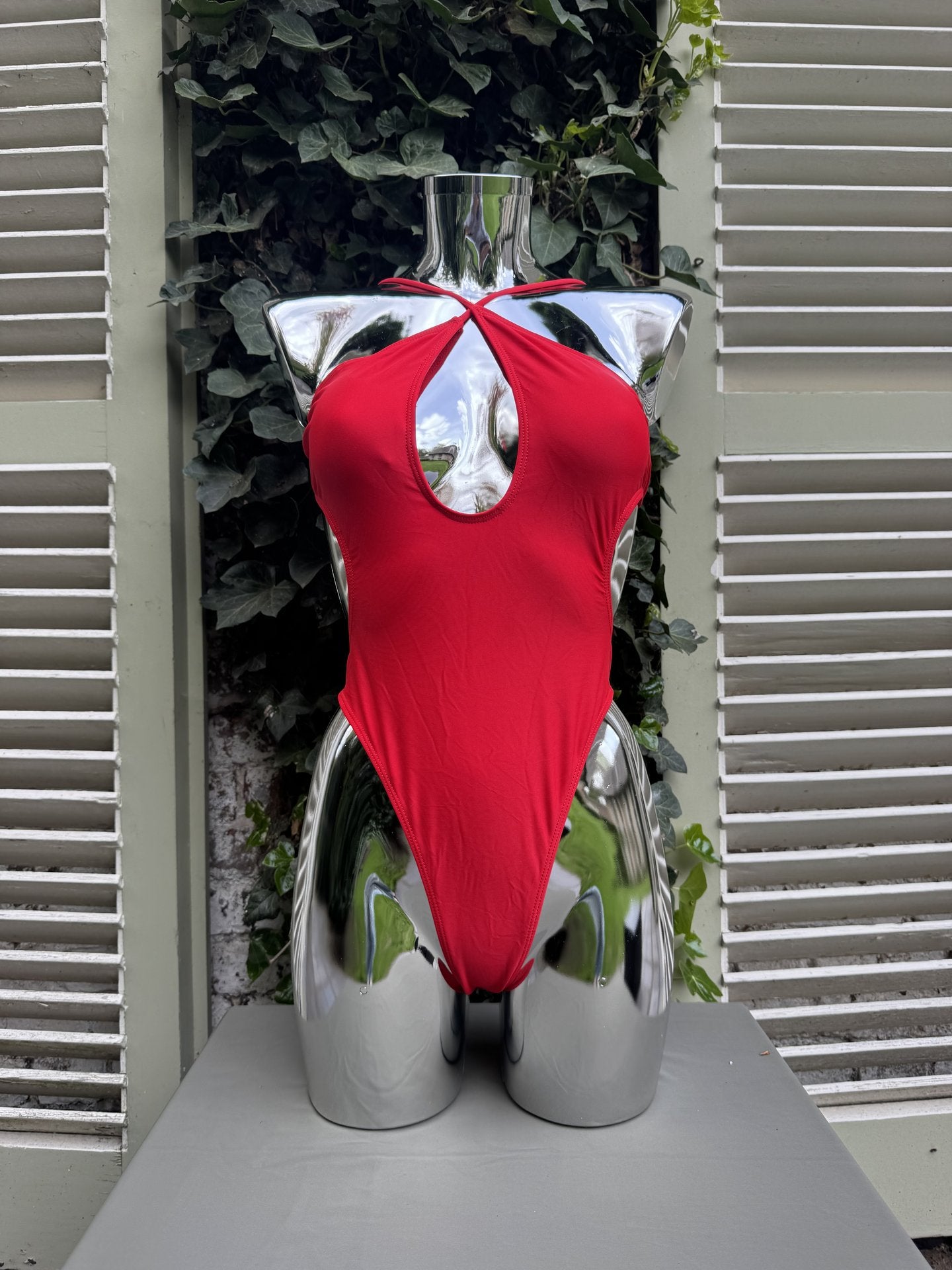 Cross-Halter Keyhole Swimsuit Red